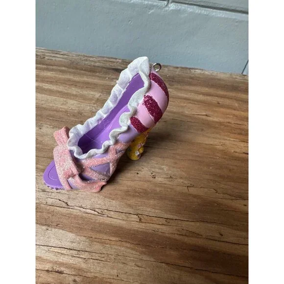 Disney Rapunzel High Heel Runway Figurine Shoe Ornament Pink & Purple Glitter - Picture 3 of 6